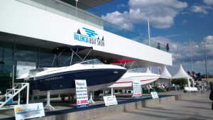 Navegar es un arte en el Valencia boat show